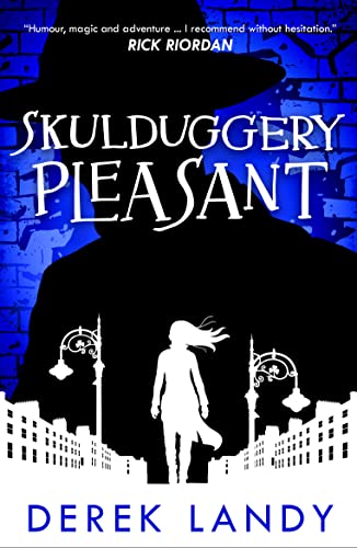 Skulduggery Pleasant -- Derek Landy, Paperback