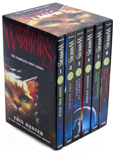 Warriors Box Set: Volumes 1 to 6: The Complete First Series -- Erin Hunter, Paperback
