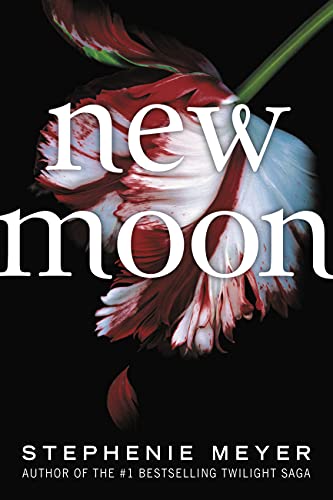 New Moon -- Stephenie Meyer, Paperback