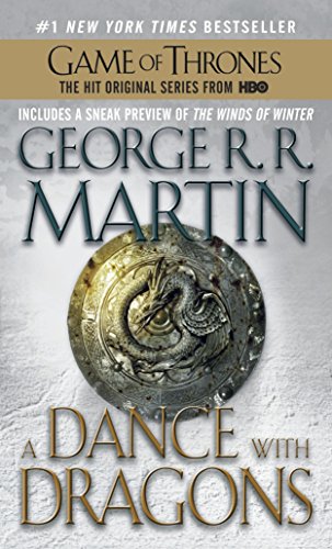 A Dance with Dragons: A Song of Ice and Fire: Book Five -- George R. R. Martin - Paperback