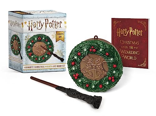 Harry Potter: Hogwarts Christmas Wreath and Wand Set: Lights Up! -- Donald Lemke - Paperback